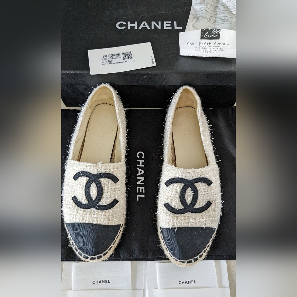 Authentic Chanel Cream Ecru Tweed Espadrilles With Dust Bags and Box & Receipt